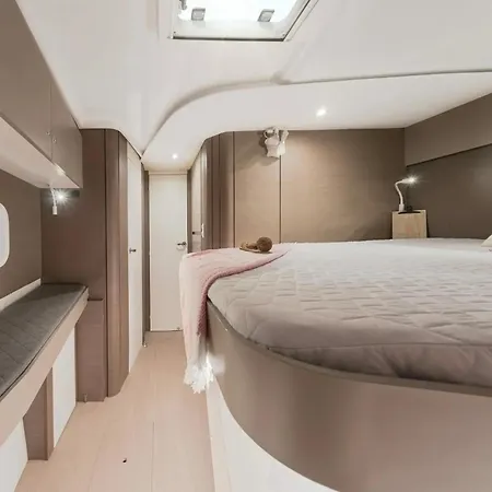 Sicily By Catamaran Botel *