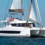 Sicily By Catamaran ספינת מלון פלרמו