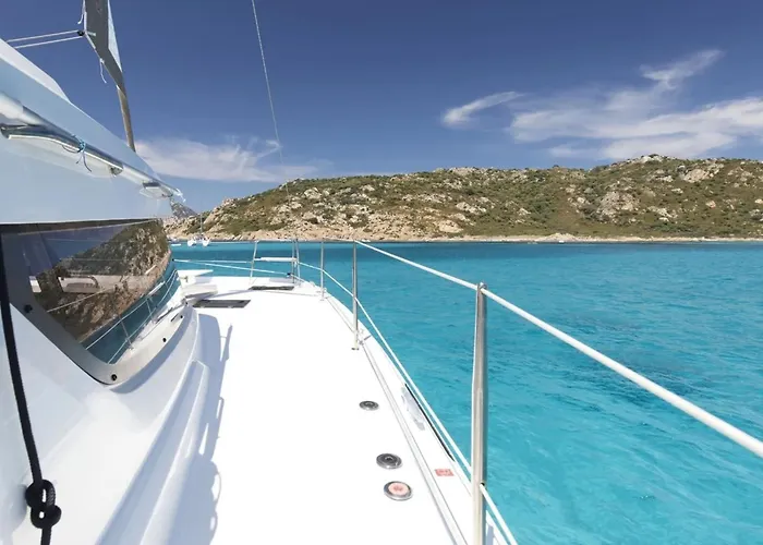 Sicily By Catamaran ספינת מלון *
